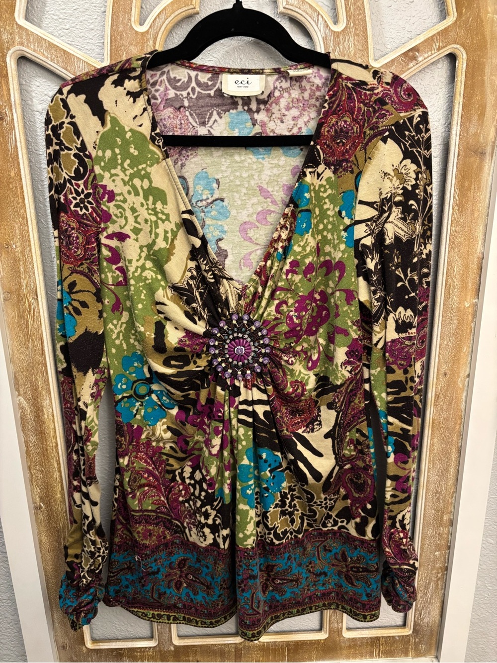 ECI Multicolor Floral Paisley Long Sleeve V-Neck Top with Jewel Accent